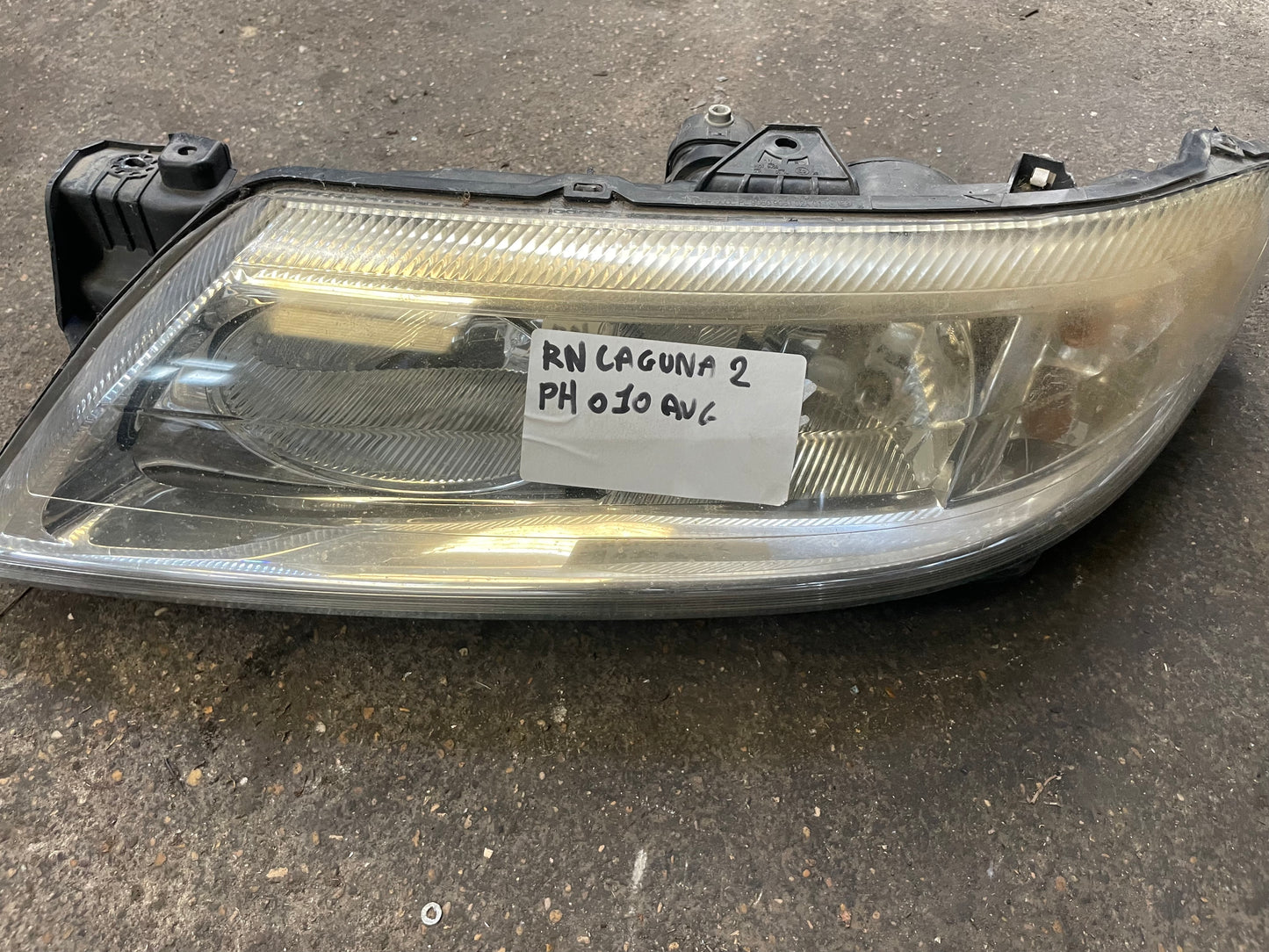 PHARE AVANT GAUCHE RENAULT LAGUNA 2